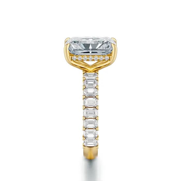 Pierścionek z dużym diamentem szlif szmaragdowy SBPZ_038